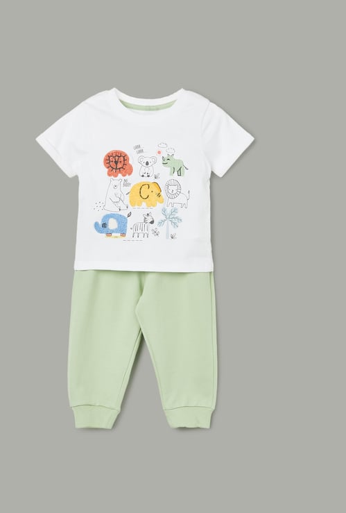 JUNIORS Boys Printed T-shirt with Joggers