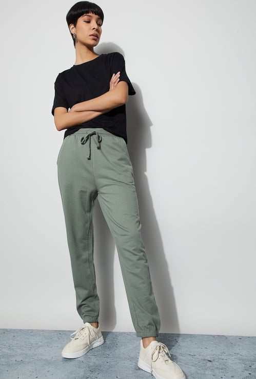 FAME FOREVER Knit Joggers