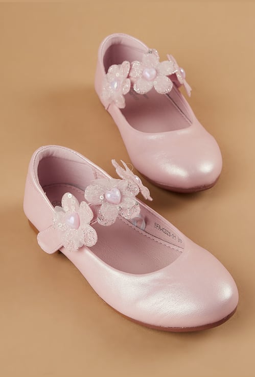 FAME FOREVER Girls Floral Applique Ballerinas