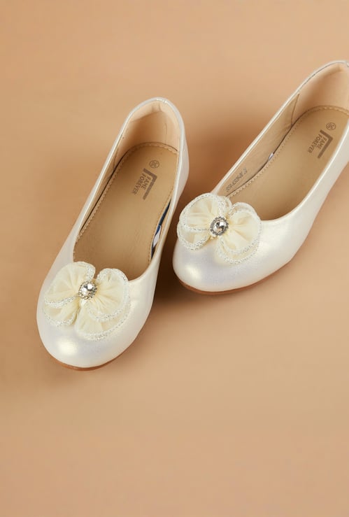 FAME FOREVER Bow Applique Ballerinas
