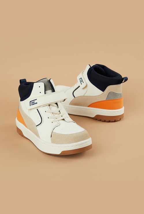 FAME FOREVER Boys Colourblocked Boots