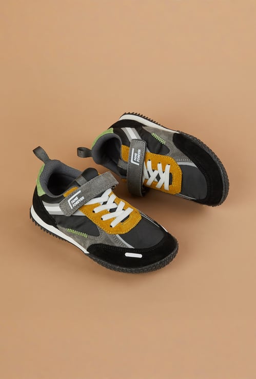 FAME FOREVER Boys Colourblocked Sneakers