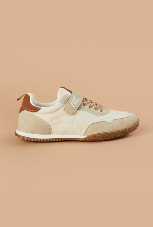 FAME FOREVER Boys Velcro Sneakers
