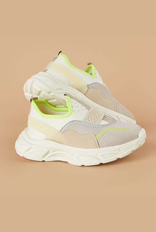 FAME FOREVER Boys Colourblock Slip-On Sneakers