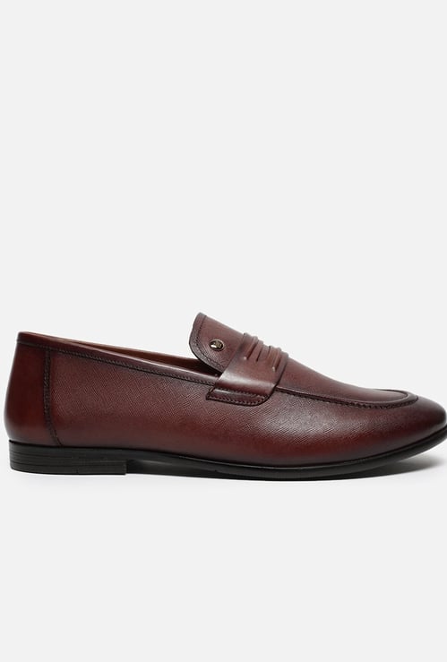 LOUIS PHILIPPE Textured Slip-Ons