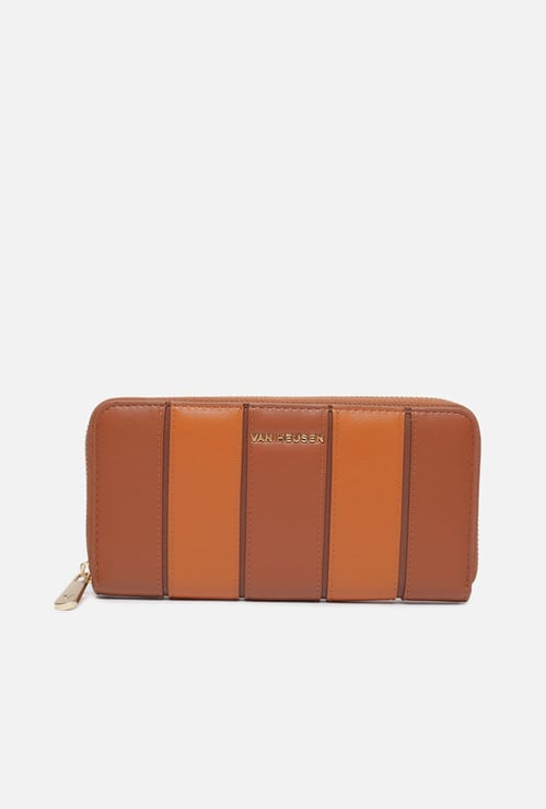 VAN HEUSEN Solid Wristlet Wallet