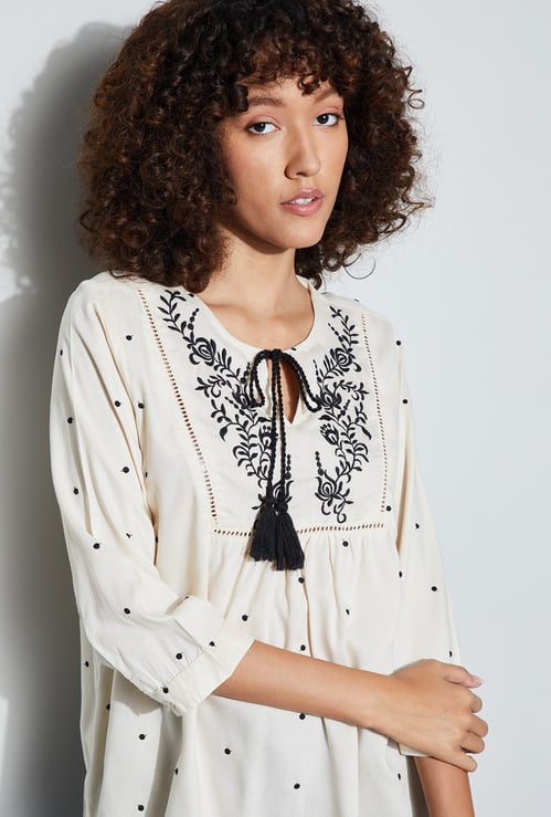 FAME FOREVER Embroidered Top