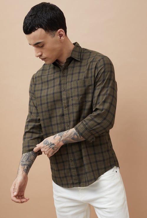 FAME FOREVER Checked Regular Fit Shirt