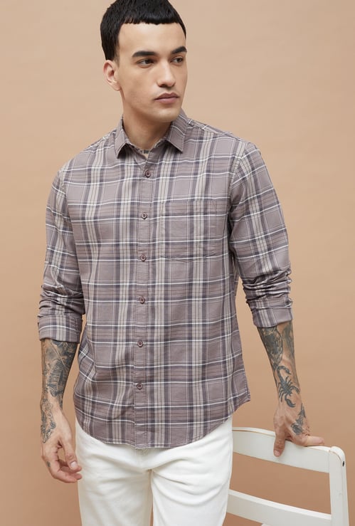 FAME FOREVER Checked Smart Fit Shirt