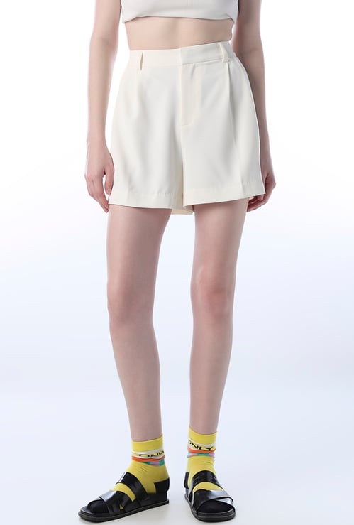 ONLY Solid Regular Shorts