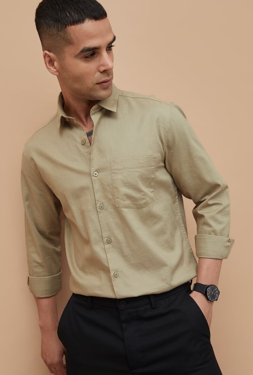 CODE Solid Slim Fit Shirt