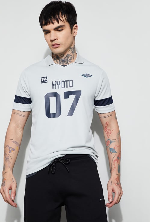 FAME FOREVER ACTIVE Printed Johnny Collar T-shirt