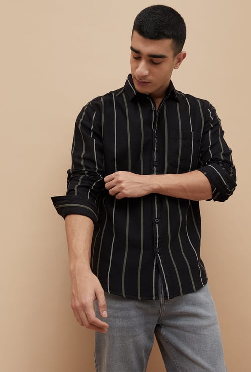 FAME FOREVER Striped Smart Fit Shirt