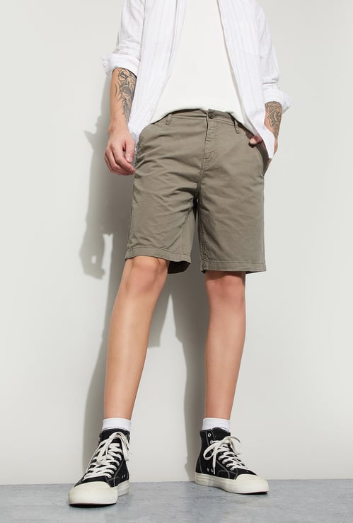 FAME FOREVER Solid Shorts