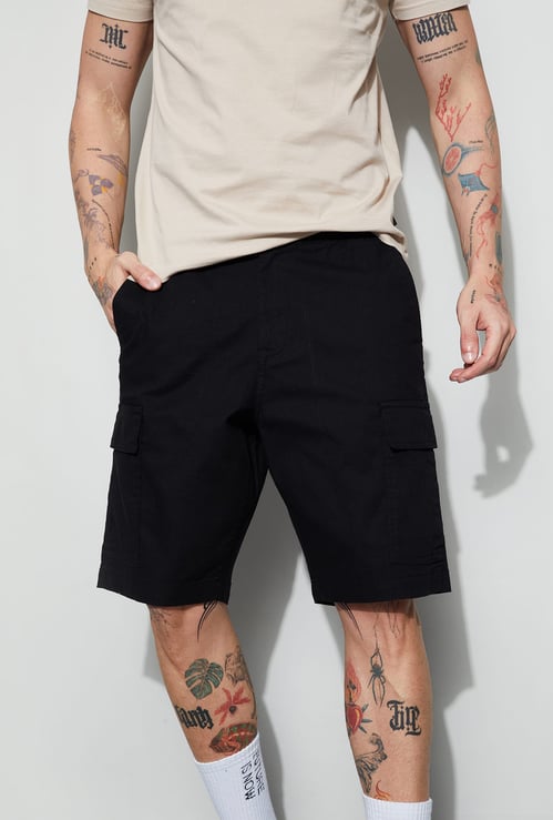 FAME FOREVER Solid Cargo Shorts