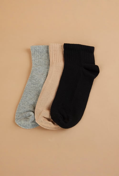 FAME FOREVER Boys Assorted Ankle Length Socks - Pack of 3
