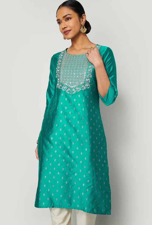 MELANGE Embroidered Straight Kurta