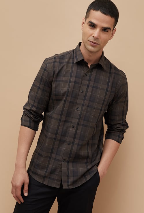 CODE Checked Regular Fit Shirt