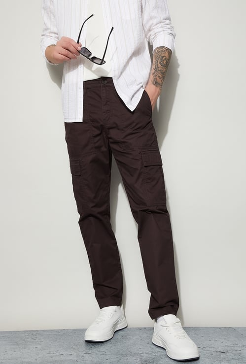 FAME FOREVER Solid Regular Fit Cargos