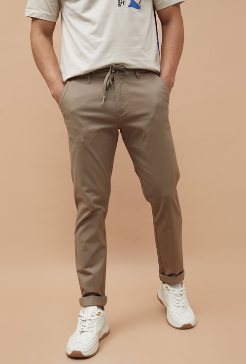 FAME FOREVER Solid Slim Tapered Trousers