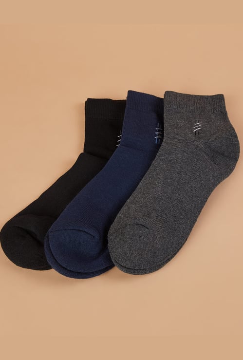 CODE Knitted Ankle Length Socks - Pack of 3