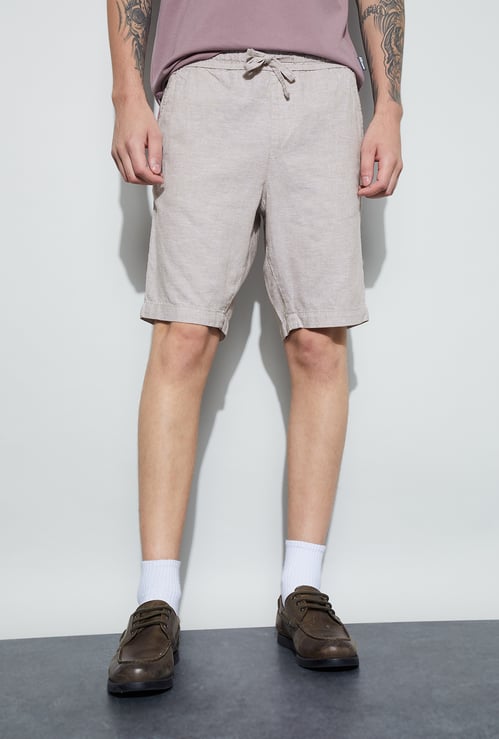 FAME FOREVER Solid Regular Shorts