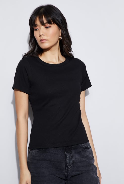 FAME FOREVER Ribbed T-shirt