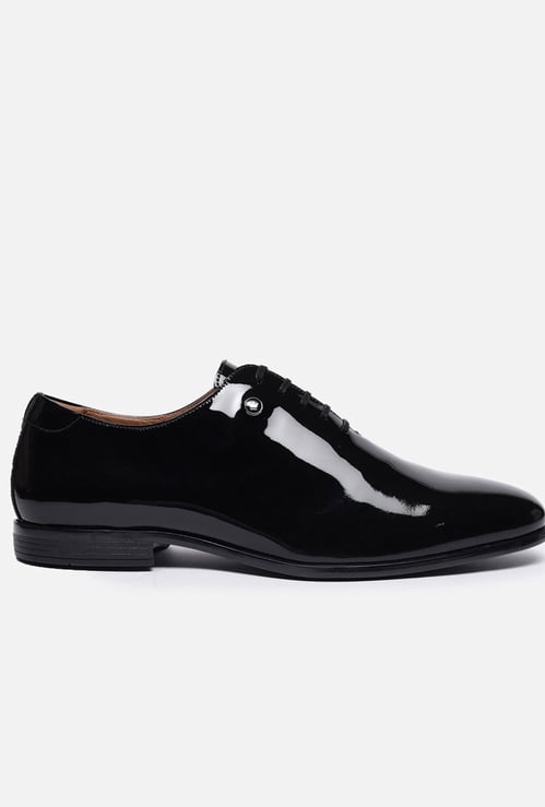 LOUIS PHILIPPE Solid Oxford Shoes