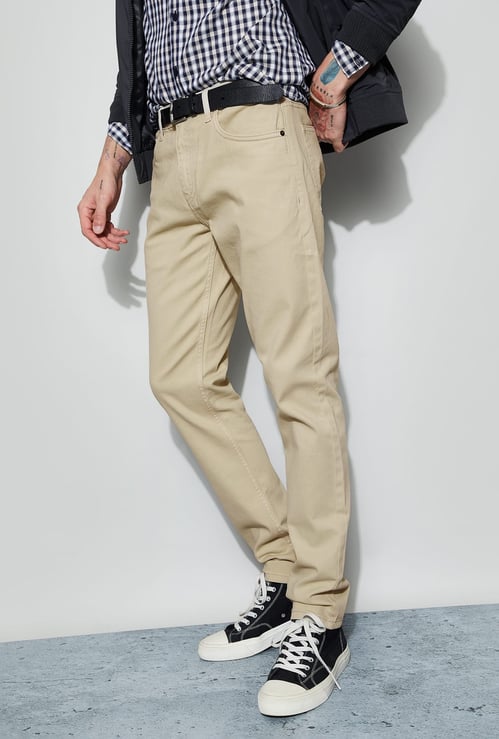 DENIMIZE Solid Slim Tapered Jeans