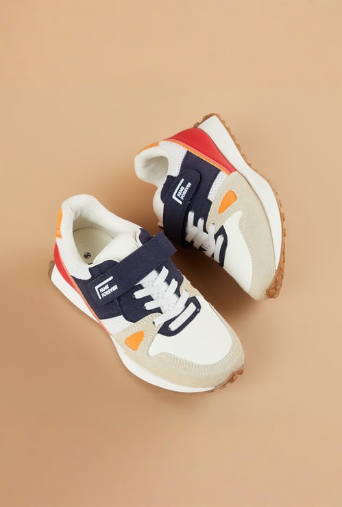 FAME FOREVER Boys Velcro Sneakers