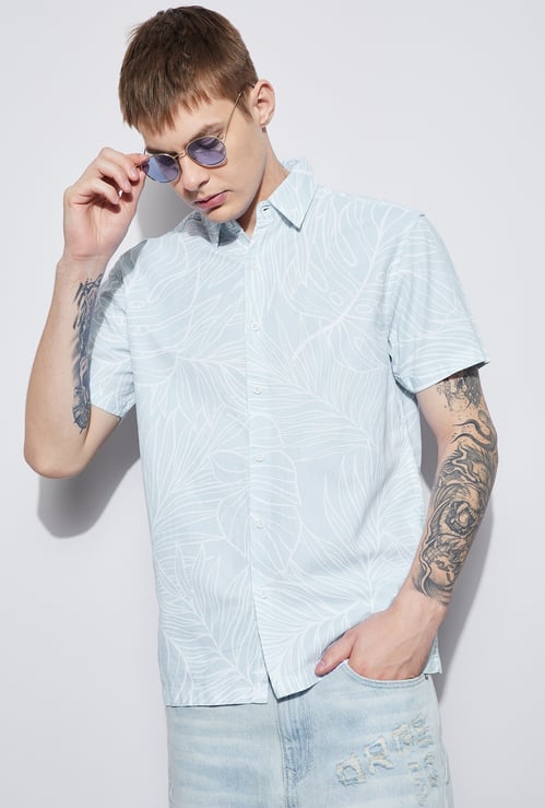 FAME FOREVER Printed Smart Fit Shirt