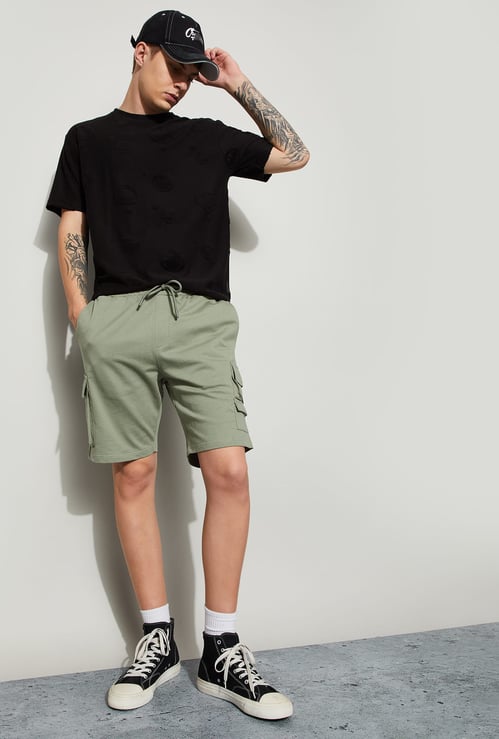 FAME FOREVER Solid Regular Shorts