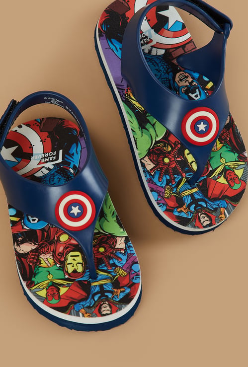 FAME FOREVER Boys Captain America Flip-Flops