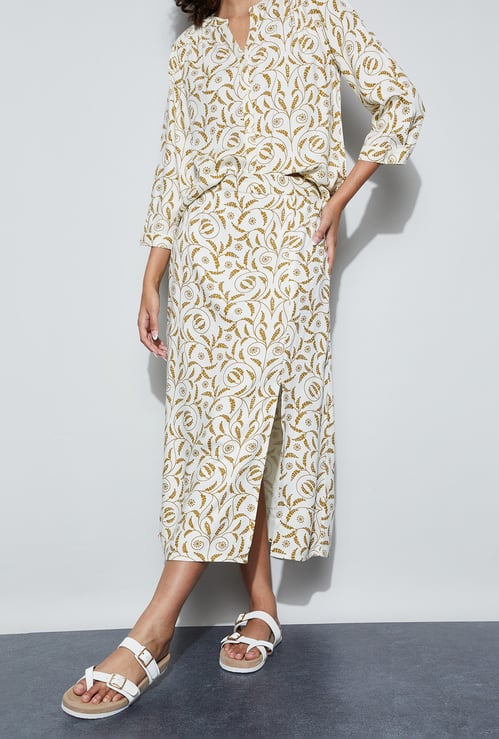 FAME FOREVER Floral Print Slit Midi Skirt