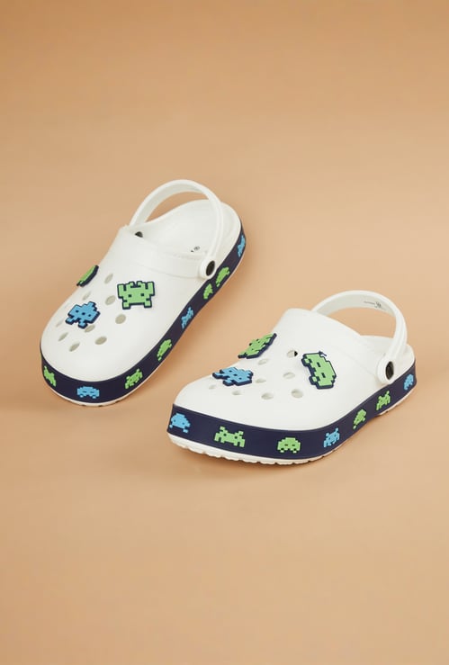 FAME FOREVER Boys Alien Design Sliders