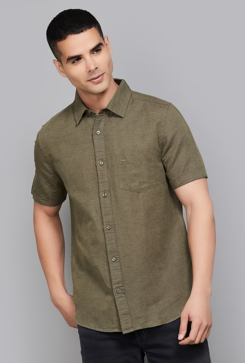 UNITED COLORS OF BENETTON Solid Regular Fit Shirt