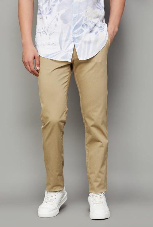 INDIAN TERRAIN Solid Brooklyn Trousers (Slim Straight)