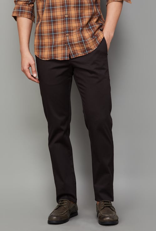 INDIAN TERRAIN Solid Brooklyn Trousers (Slim Straight)