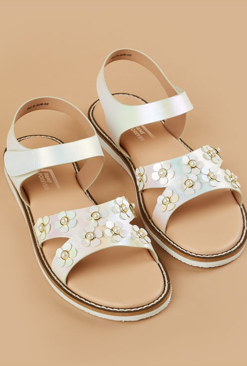 FAME FOREVER Girls Embellished Sandals