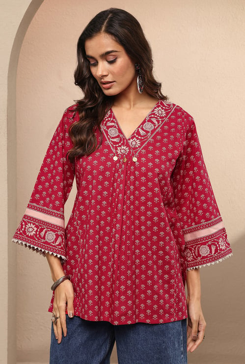 LIBAS Ethnic Motif V-Neck 3/4th Sleeves Flared Kurti
