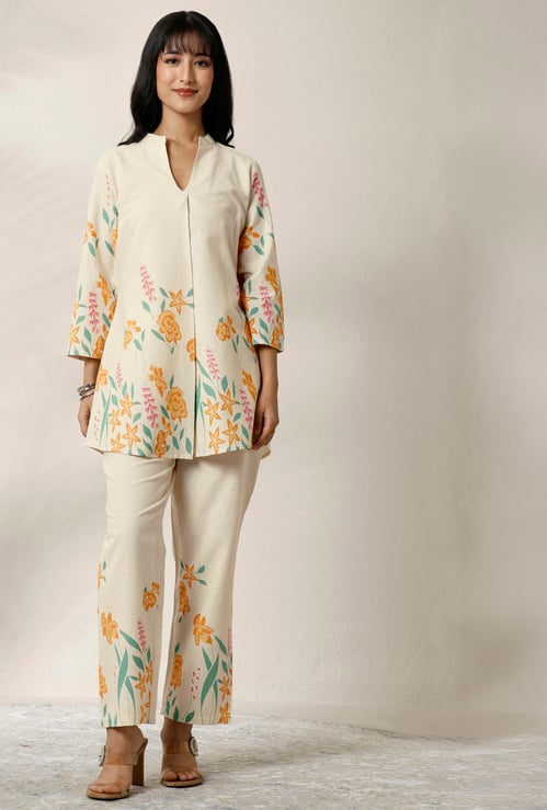 LIBAS Floral Print Kurti Set
