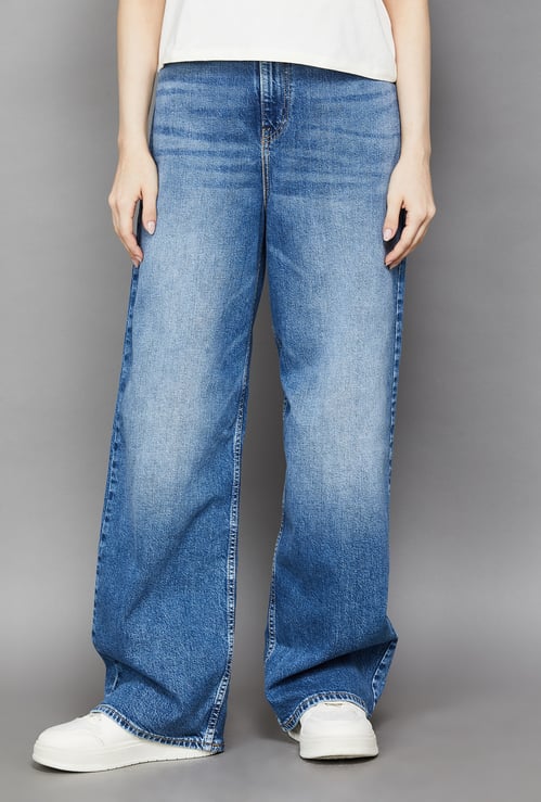 LEVI'S Solid Relaxed Fit Jeans