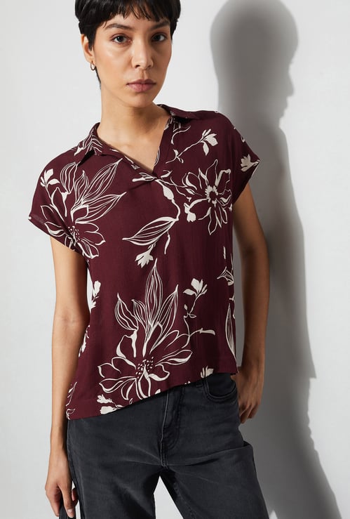 FAME FOREVER Floral Print Top