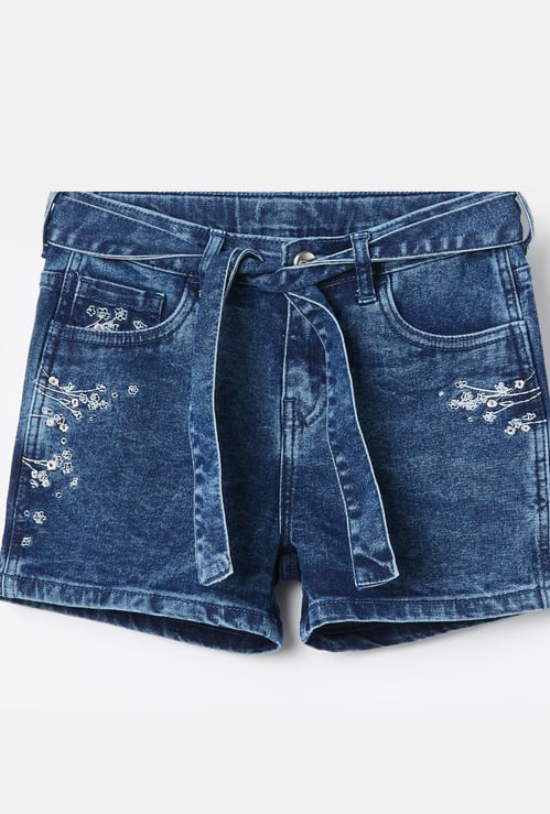 FAME FOREVER Girls Embroidered Denim Shorts