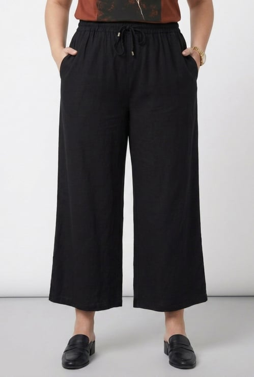 NEXUS Solid Wide-Leg Trousers