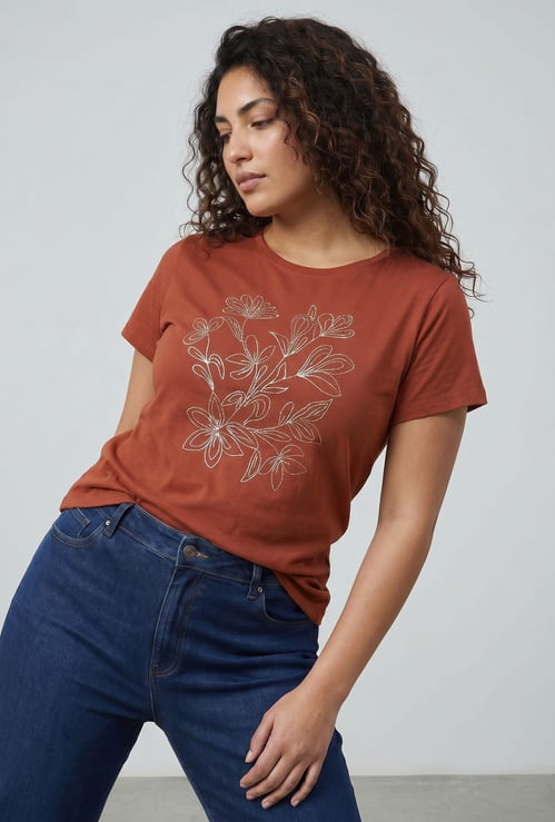 NEXUS Floral Embroidered T-shirt