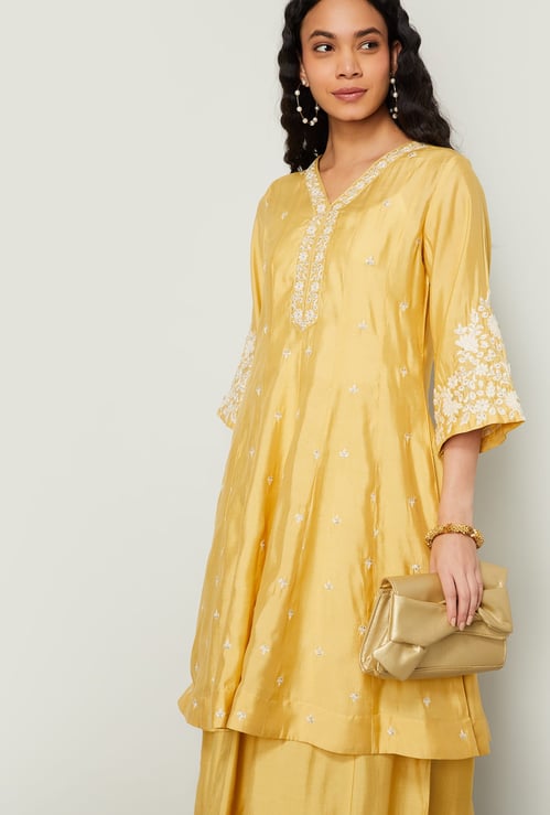 MELANGE Embroidered Kalidar Kurta