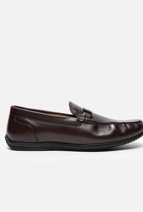 LOUIS PHILIPPE Solid Slip-Ons