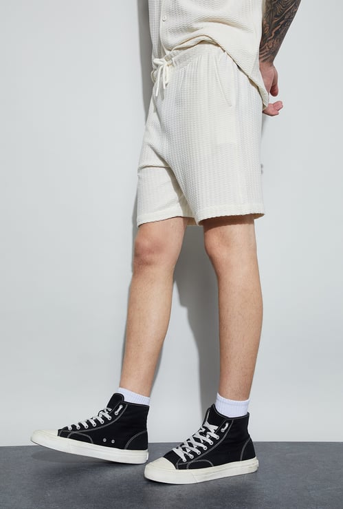 SmileyWorld Textured Regular Fit Shorts