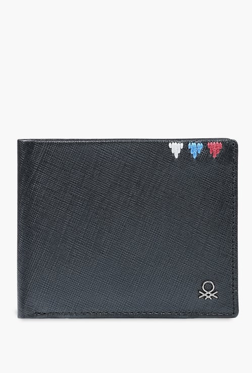 UNITED COLORS OF BENETTON Textured Bi-Fold Wallet